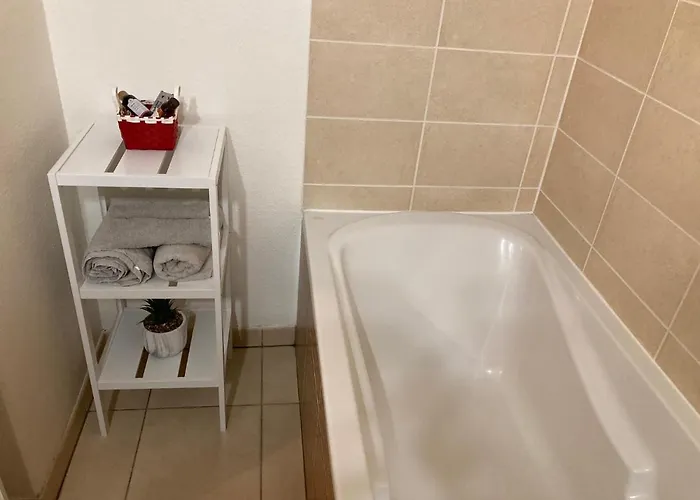 Le De Marc - Parking Prive Gratuit + Terrasse